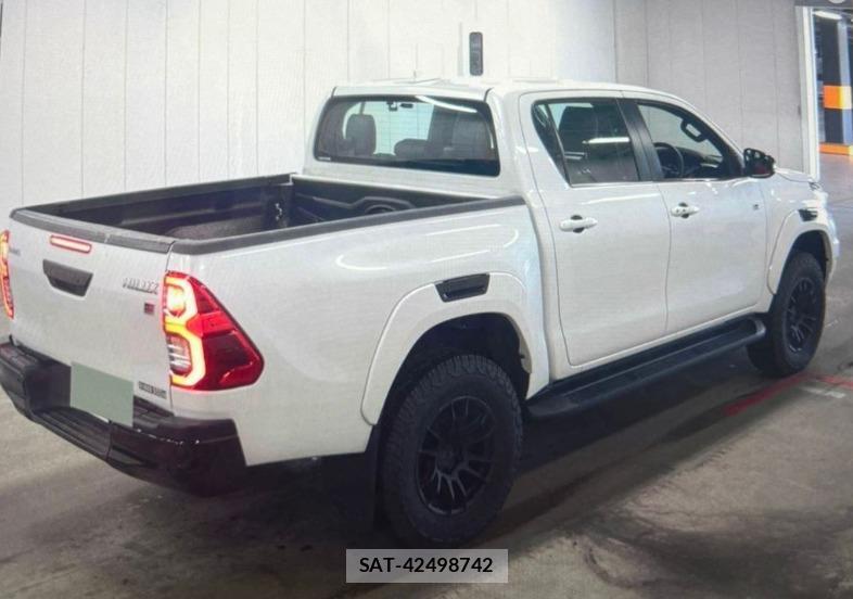 Toyota HILUX 2024 997701-1