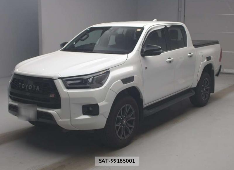 Toyota HILUX 2024-04 1077071-3