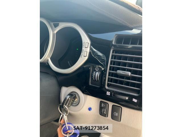 Toyota HILUX SURF 2006-03 4758867-21