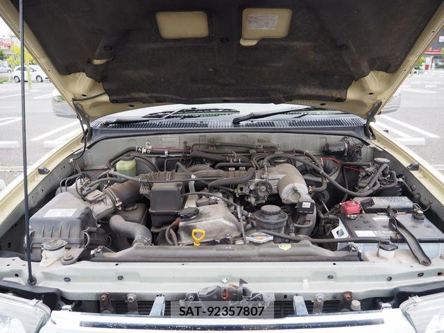 Toyota HILUX SURF 2002-04 6678530-25