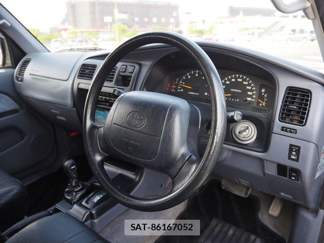 Toyota HILUX SURF 1997-03 6817683-1
