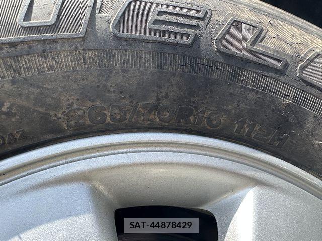 Toyota HILUX SURF 2005-09 7061118-23