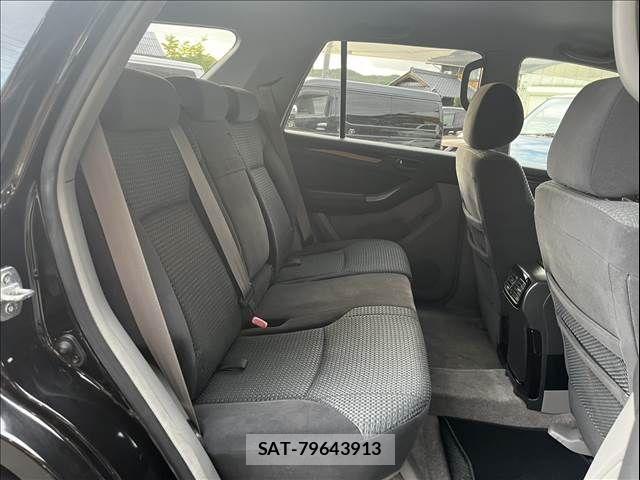 Toyota HILUX SURF 2005-02 7218318-8