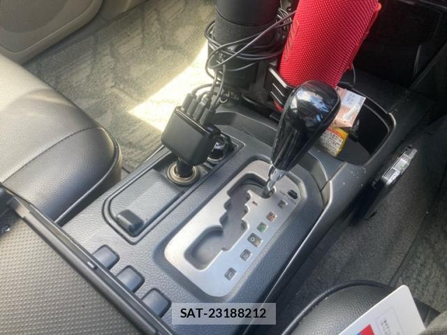 Toyota HILUX SURF 2007-09 7226297-18