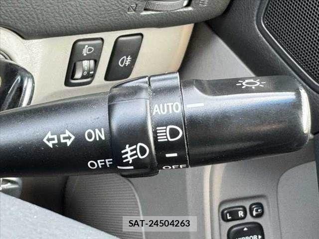 Toyota HILUX SURF 2008-05 7458478-24