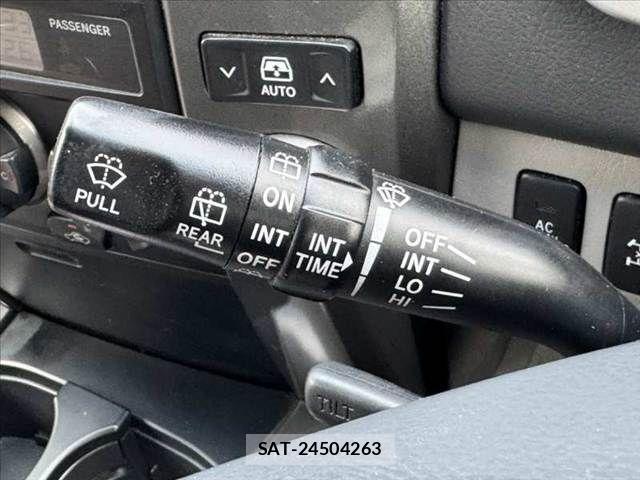 Toyota HILUX SURF 2008-05 7458478-25
