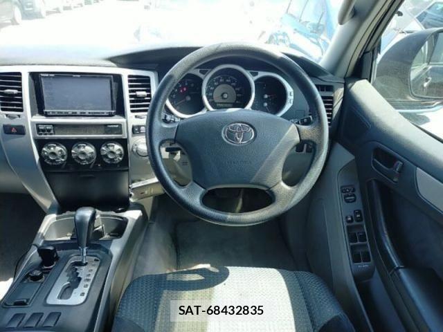 Toyota HILUX SURF 2005-01 7620897-24