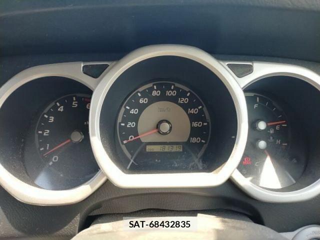 Toyota HILUX SURF 2005-01 7620897-29