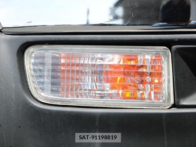 Toyota HILUX SURF 2000-01 7981374-5