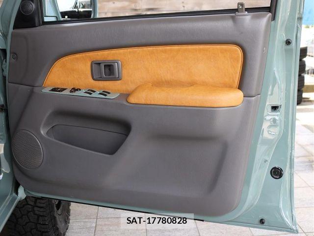 Toyota HILUX SURF 2002-01 8075966-10