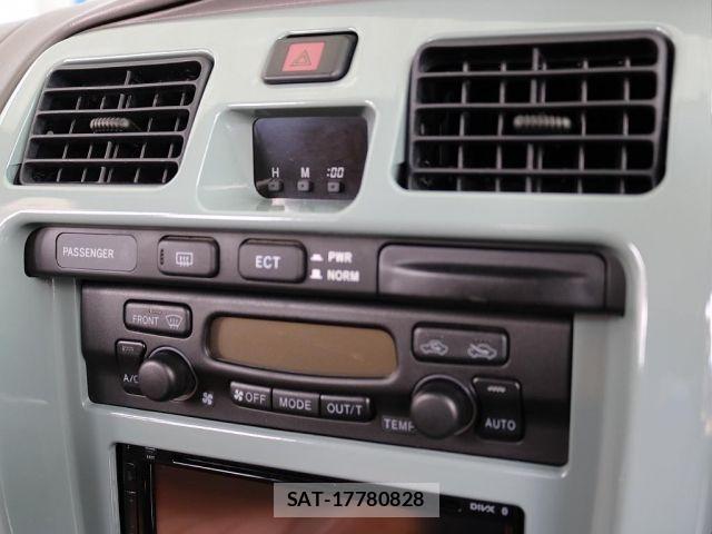 Toyota HILUX SURF 2002-01 8075966-17