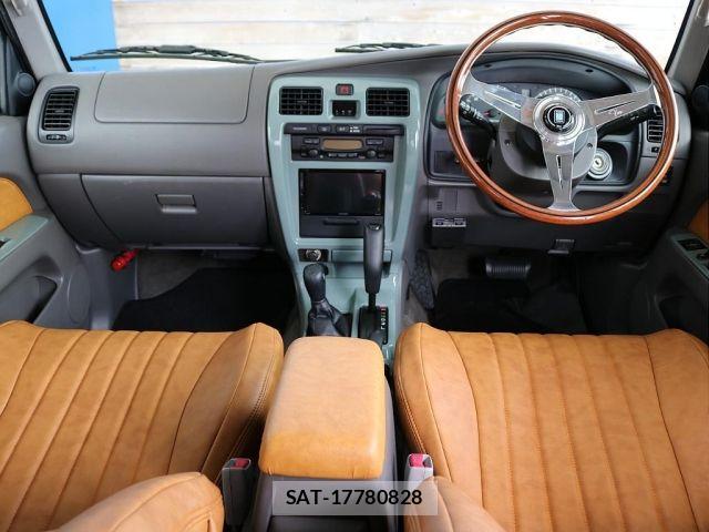 Toyota HILUX SURF 2002-01 8075966-1