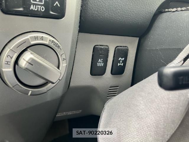 Toyota HILUX SURF 2005-02 8075968-18