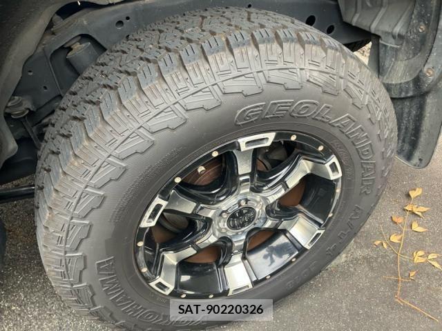 Toyota HILUX SURF 2005-02 8075968-7