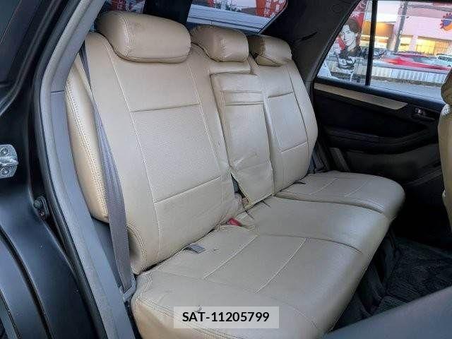 Toyota HILUX SURF 2003-05 8102340-12