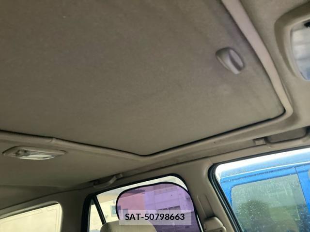 Toyota HILUX SURF 2002-03 8102343-17