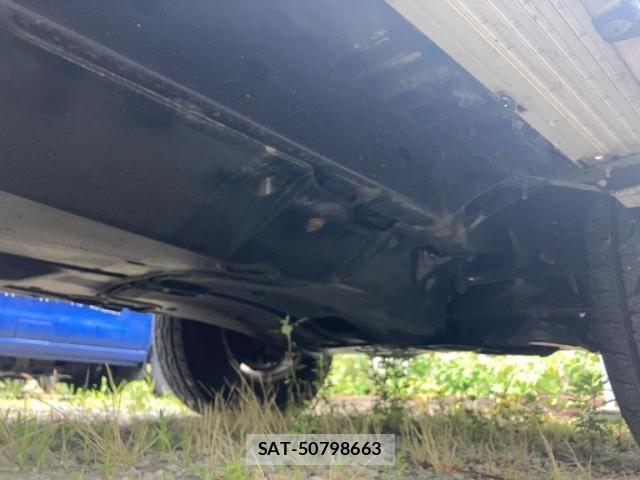Toyota HILUX SURF 2002-03 8102343-23