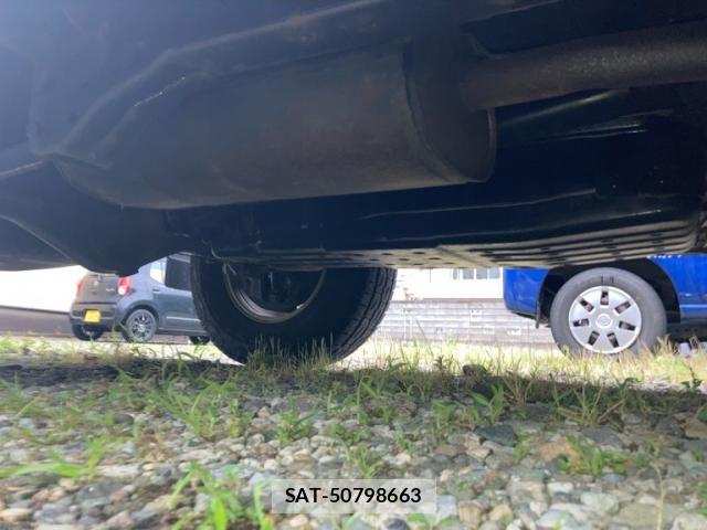 Toyota HILUX SURF 2002-03 8102343-24