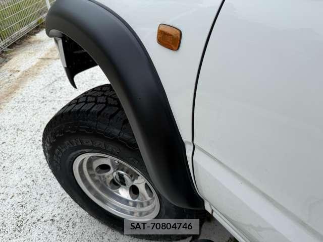 Toyota HILUX SURF 2002-03 8210728-14