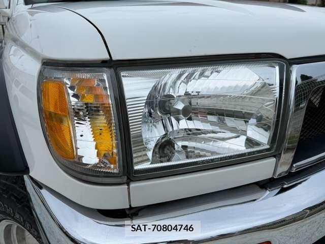 Toyota HILUX SURF 2002-03 8210728-5