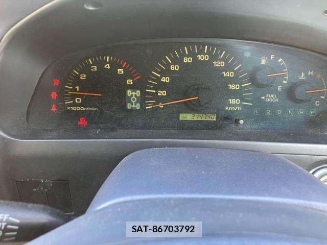 Toyota HILUX SURF 1998-03 8246987-19