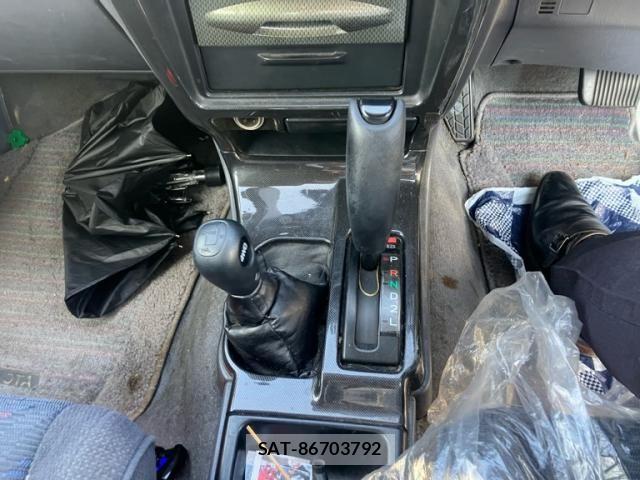 Toyota HILUX SURF 1998-03 8246987-20