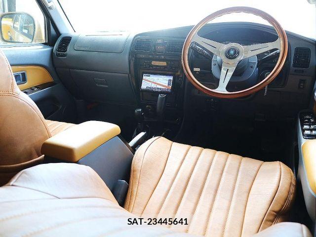 Toyota HILUX SURF 1999-01 8317719-14