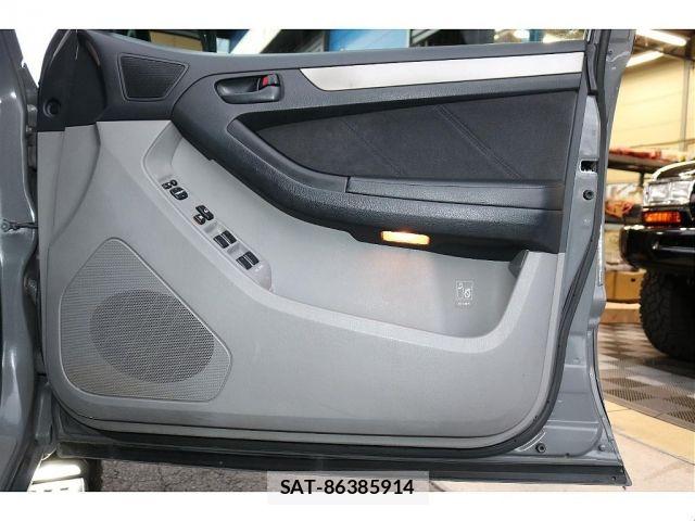 Toyota HILUX SURF 2006-01 8369473-15