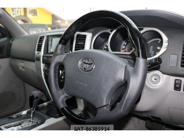Toyota HILUX SURF 2006-01 8369473-3