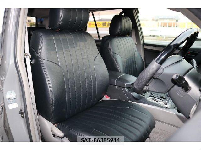 Toyota HILUX SURF 2006-01 8369473-4