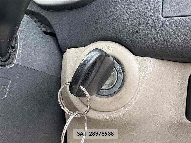 Toyota HILUX SURF 2005-03 8369476-21