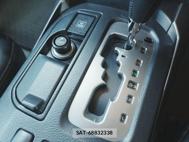 Toyota HILUX SURF 2008-07 8372301-28