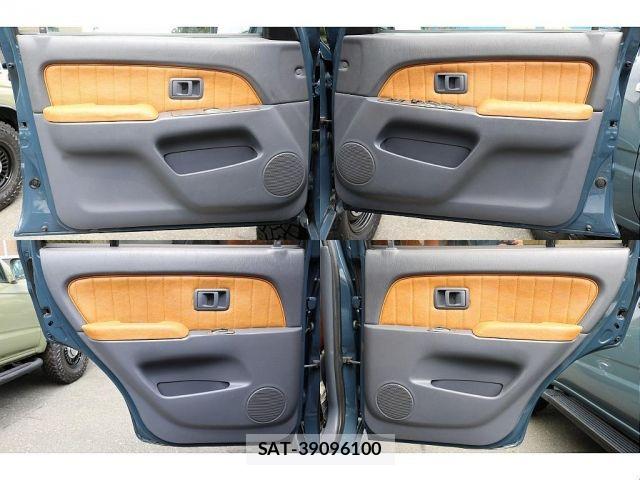 Toyota HILUX SURF 1999-01 8415533-17