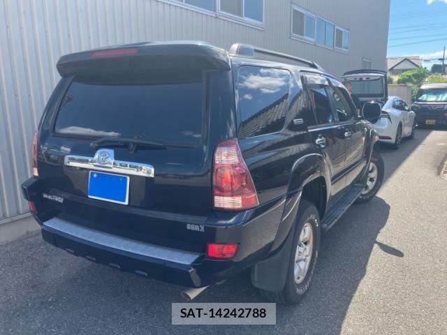 Toyota HILUX SURF 2005-06 8415545-1