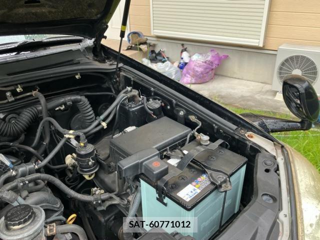 Toyota HILUX SURF 2006-02 8415543-12