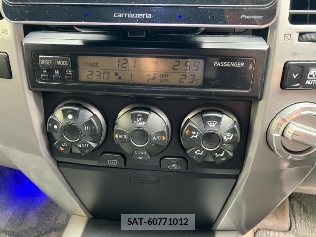 Toyota HILUX SURF 2006-02 8415543-24
