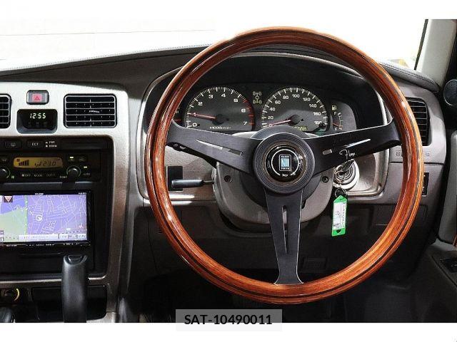 Toyota HILUX SURF 2002-01 8415534-3