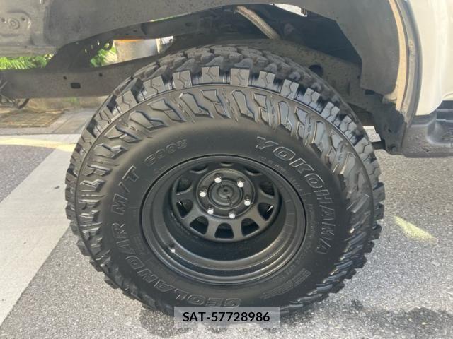 Toyota HILUX SURF 1997-05 8458655-6