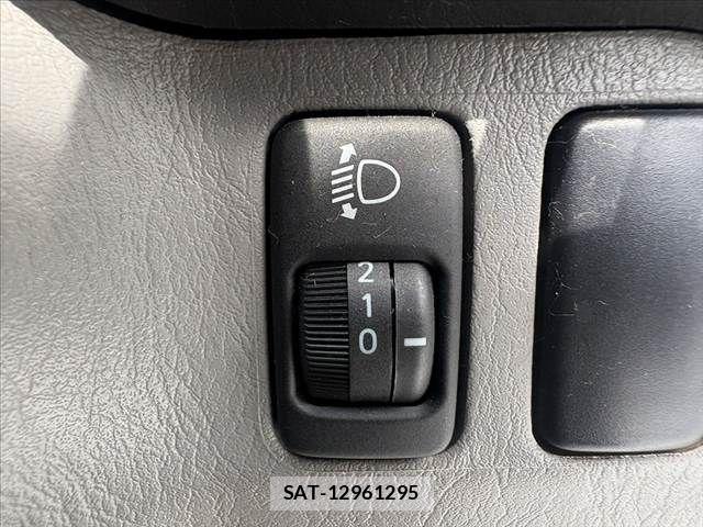 Toyota HILUX SURF 2007-05 8662067-2