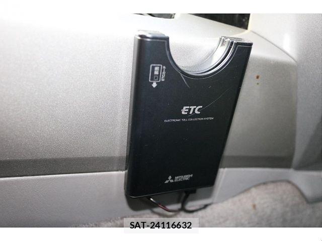 Toyota HILUX SURF 2005-01 8662064-16