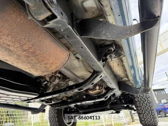 Toyota HILUX SURF 2000-03 8667058-17