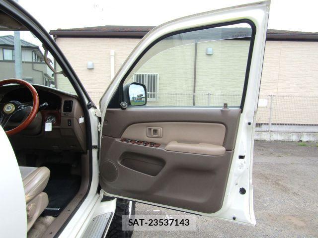 Toyota HILUX SURF 2000-03 8686810-15