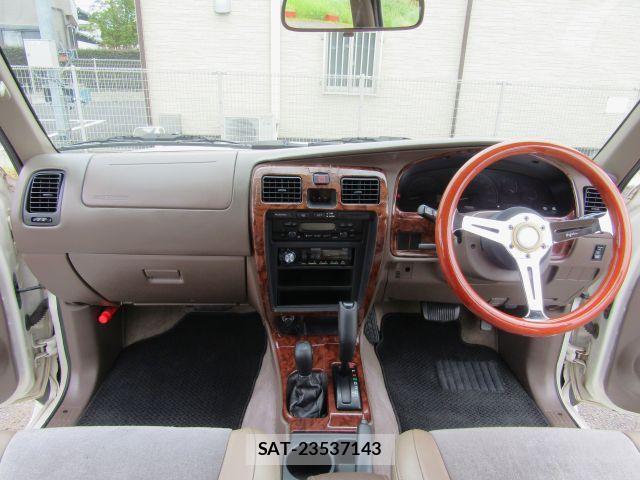 Toyota HILUX SURF 2000-03 8686810-8