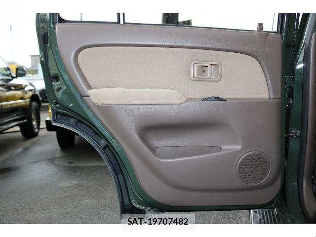 Toyota HILUX SURF 2001-01 8746436-16