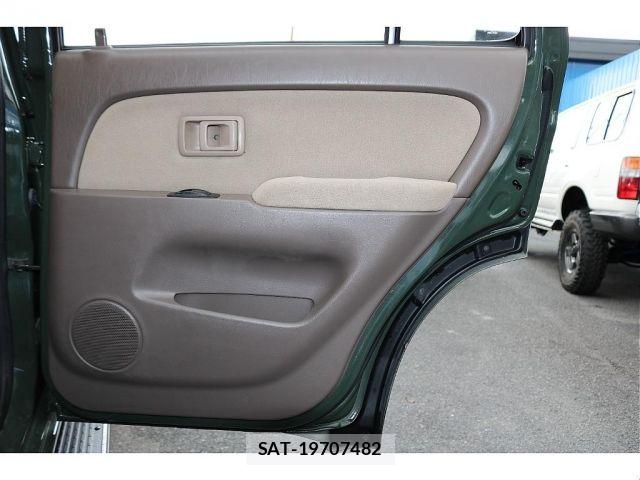 Toyota HILUX SURF 2001-01 8746436-17