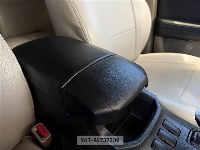 Toyota HILUX SURF 2006-01 8782413-27