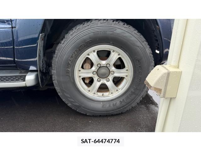 Toyota HILUX SURF 2004-07 8797769-8