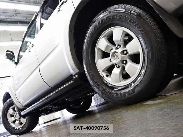 Toyota HILUX SURF 2006-03 8832162-13