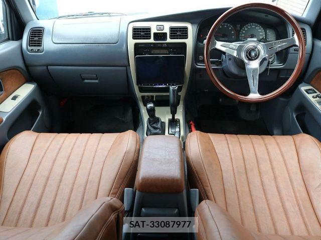 Toyota HILUX SURF 2000-01 8832160-13