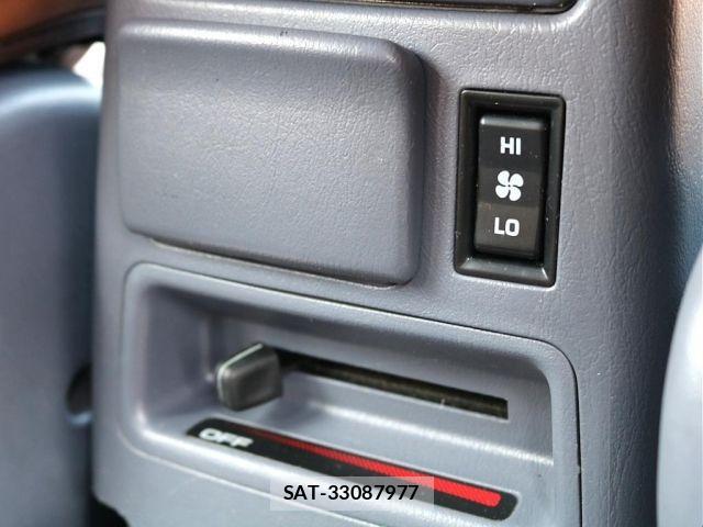 Toyota HILUX SURF 2000-01 8832160-17